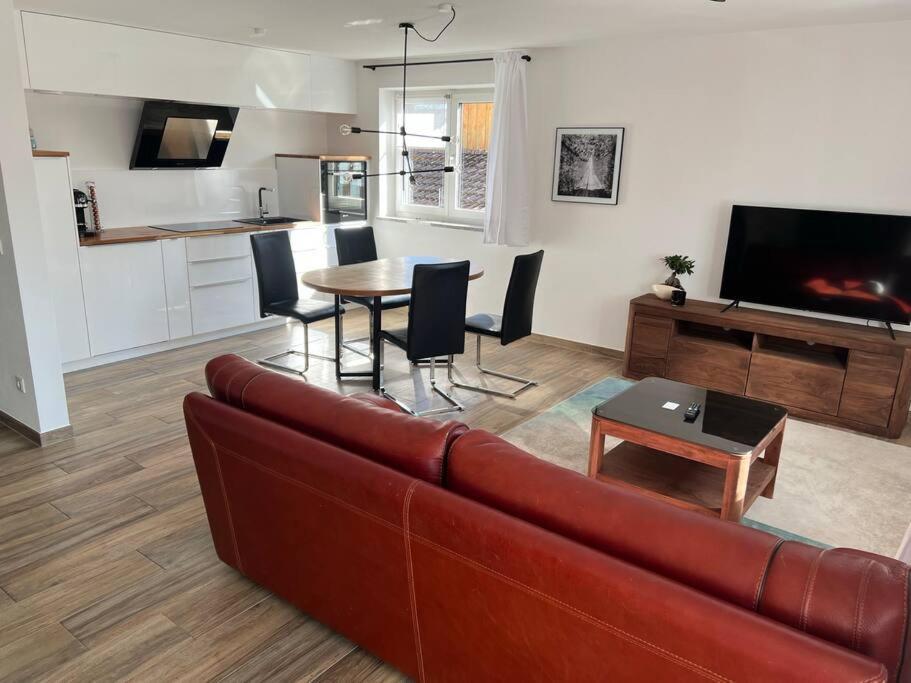 Gemuetliche Wohnung Mit Grosser Terrasse 布鲁克米尔 外观 照片